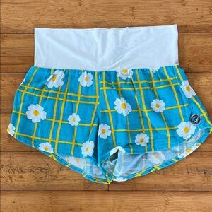 WINGS HAWAII Floral Blue and White Women's Shorts